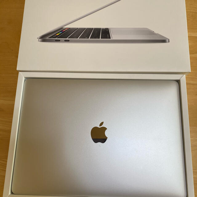 Apple - 【上位モデル】MacBook Pro13インチ シルバー 2020 512GB