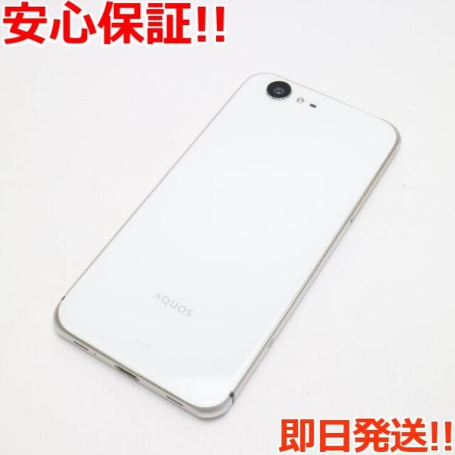 Sharp 美品 Sh 04h Aquos Zeta ホワイト の通販 By エコスタ シャープならラクマ