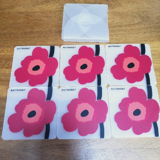 Marimekko マリメッコ コースター ウニッコ柄 赤 6枚セットの通販 By メンズブランド ベビー用品強化中 マリメッコならラクマ Marimekko マリメッコ コースター ウニッコ柄 赤 6枚セットの通販 By メンズブランド ベビー用品強化中 マリメッコならラクマ