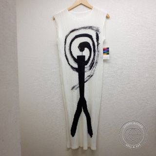 イッセイミヤケ(ISSEY MIYAKE)のイッセイミヤケ ワンピース 3(ひざ丈ワンピース)