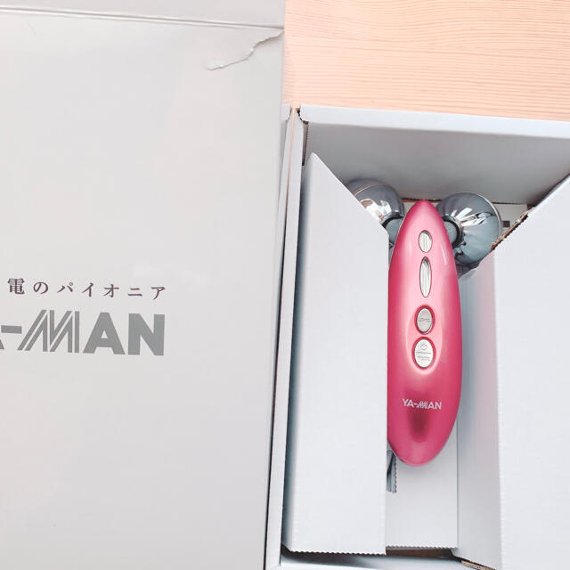 YA-MAN(ヤーマン)の【美品】YA-MAN プラチナトルネードEMS GR-14P プラチナピンク スマホ/家電/カメラの美容/健康(フェイスケア/美顔器)の商品写真