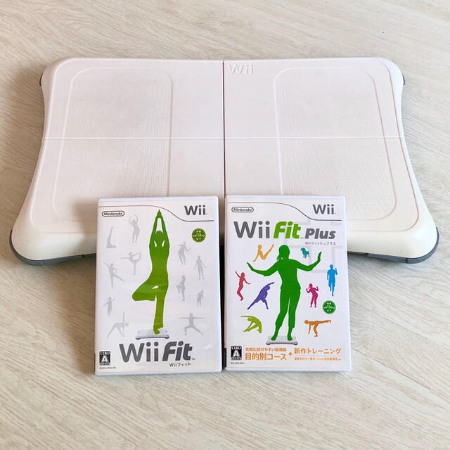 Wii バランスボード・Wii Fit・Wii Fit Plus Wiiの3点