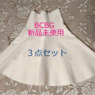 ビーシービージーマックスアズリア(BCBGMAXAZRIA)の新品未使用品 BCBG スカート2点セット(ミニスカート)