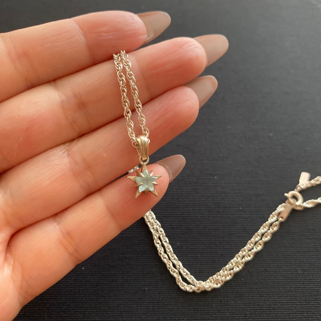 STAR JEWELRY(スタージュエリー)のstarjewelry スタージュエリー　シルバー　ネックレス   レディースのアクセサリー(ネックレス)の商品写真