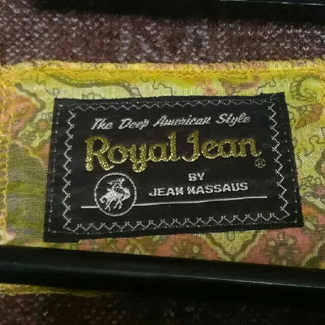 Royal Jeanのニットコート