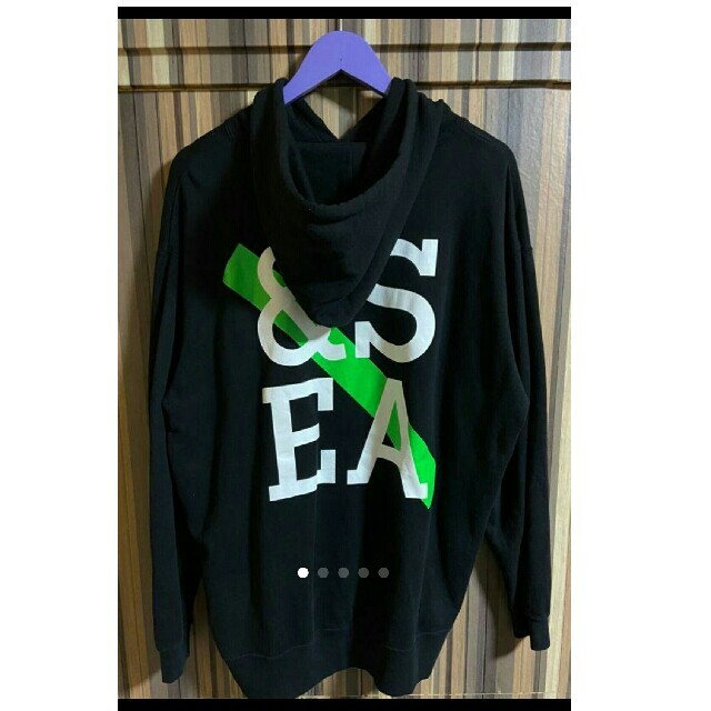 ともちん♥即完売♥ウィンダンシー♥パーカー♥CHANEL RVCA OY fr2