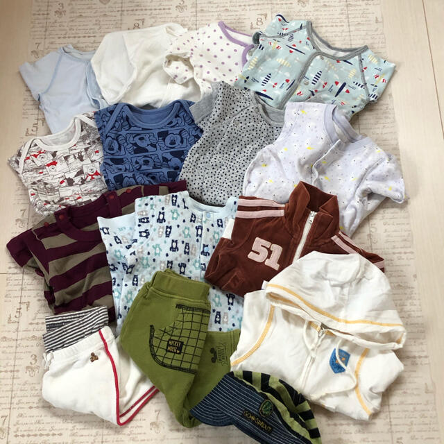 ☆まとめ売り☆男の子☆70☆UNIQLO☆baby Gap☆ キッズ/ベビー/マタニティのベビー服(~85cm)(ロンパース)の商品写真