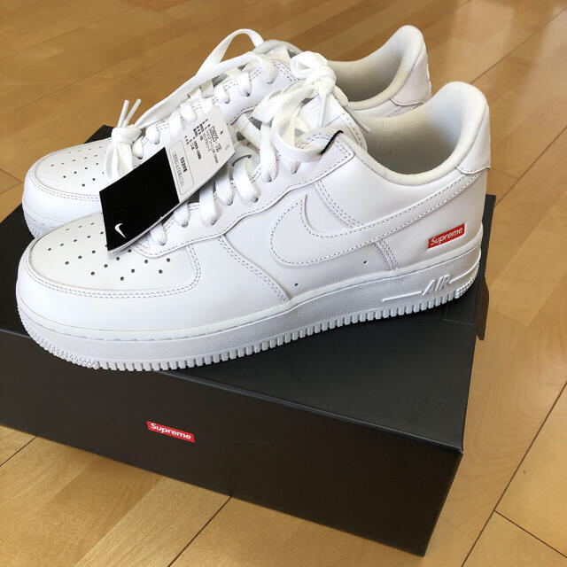 Supreme × Nike Air Force 1 Lowメンズ