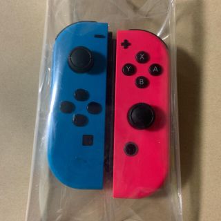 ニンテンドースイッチ(Nintendo Switch)のジョイコン　2セット(家庭用ゲーム機本体)