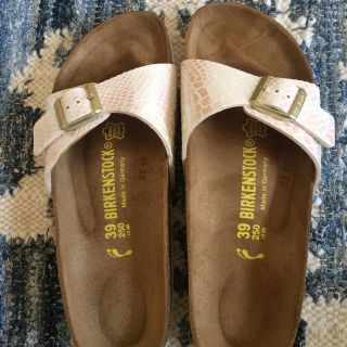 ビルケンシュトック(BIRKENSTOCK)のBIRKENSTOCk  パイソンサンダル(サンダル)