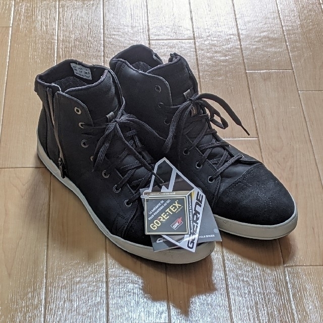 【GAERNE】VOYAGER CDG GORE-TEX BLACK【新品】カラー