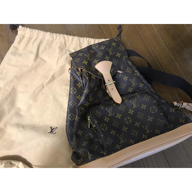 LOUIS VUITTON(ルイヴィトン)の★ルイヴィトン　バックパック レディースのバッグ(リュック/バックパック)の商品写真