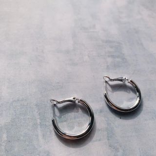 ドゥーズィエムクラス(DEUXIEME CLASSE)のシンプルフープピアス(ピアス)