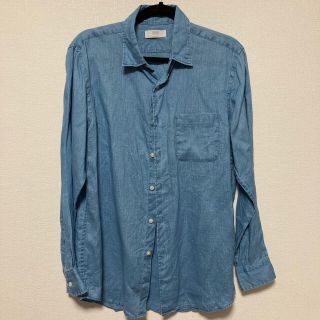 ユニクロ(UNIQLO)のUNIQLO リネンシャツ　メンズL 水色(シャツ)