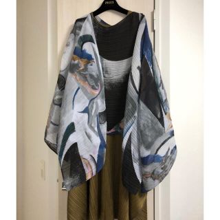 プリーツプリーズイッセイミヤケ(PLEATS PLEASE ISSEY MIYAKE)のプリーツプリーズ　MUSA マダムT(ストール/パシュミナ)