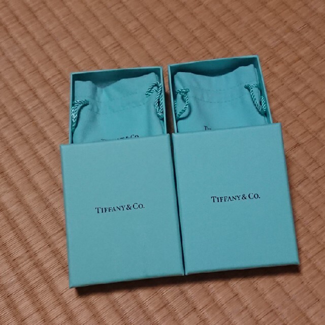Tiffany & Co.(ティファニー)のティファニー 空箱 インテリア/住まい/日用品のオフィス用品(ラッピング/包装)の商品写真