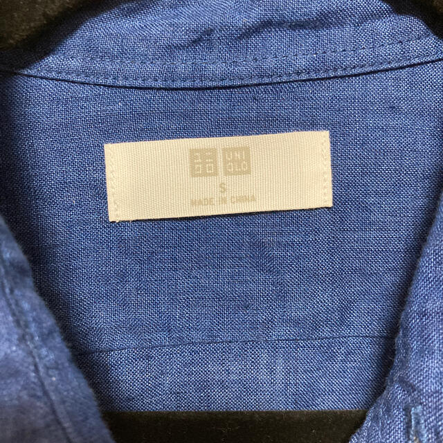 UNIQLO(ユニクロ)のUNIQLO リネンシャツ　メンズS ブルー メンズのトップス(シャツ)の商品写真