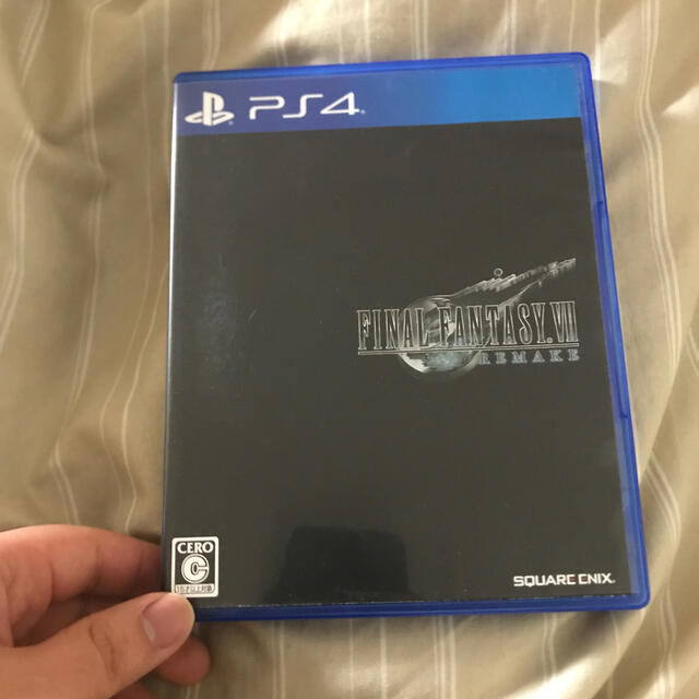 PlayStation4(プレイステーション4)のファイナルファンタジーVII リメイク PS4 ff7 ファイナルファンタジー7 エンタメ/ホビーのゲームソフト/ゲーム機本体(家庭用ゲームソフト)の商品写真