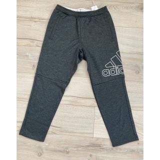 アディダス(adidas)の【新品】アディダス スウェットパンツ 裏起毛 130サイズ (送料込み)(パンツ/スパッツ)