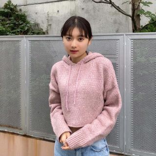 ザラ(ZARA)の1/18billion Cropped knit hoodie (ニット/セーター)