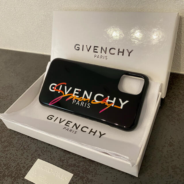 GIVENCHY(ジバンシィ)の☆プレゼントにもオススメ☆【新品】ジバンシー iPhone11 スマホケース スマホ/家電/カメラのスマホアクセサリー(iPhoneケース)の商品写真