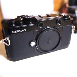 ライカ(LEICA)のVoigtlander Bessa-T ブラック (フィルムカメラ)