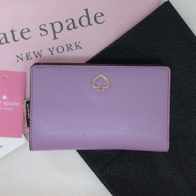 kate spade new york(ケイトスペードニューヨーク)のケイトスペード 折り財布 ミディアム アデル パープル バレリアン 新品  レディースのファッション小物(財布)の商品写真