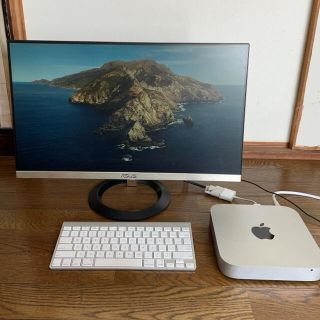 アップル(Apple)のMac mini2012   ASUSモニター　純正キーボード　3点セット(デスクトップ型PC)