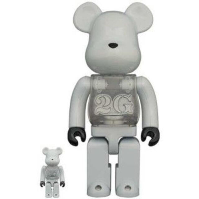 BE@RBRICK 2G WHITE CHROME 100％ & 400％