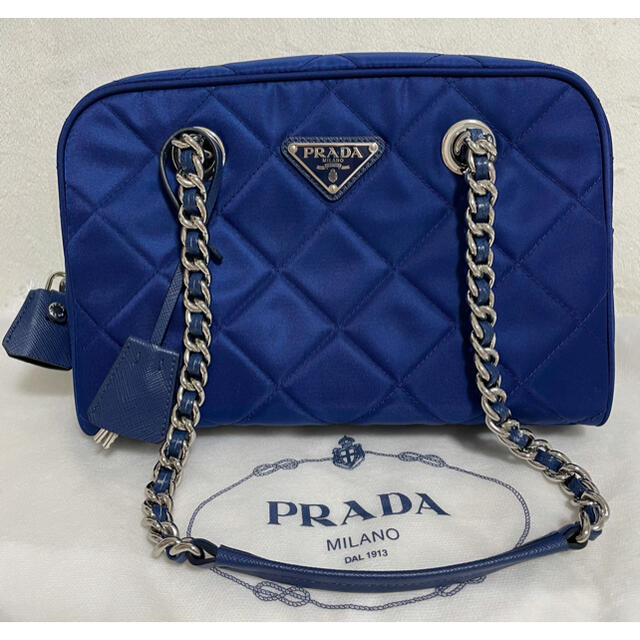 PRADA レザー チェーンバッグ ネイビー