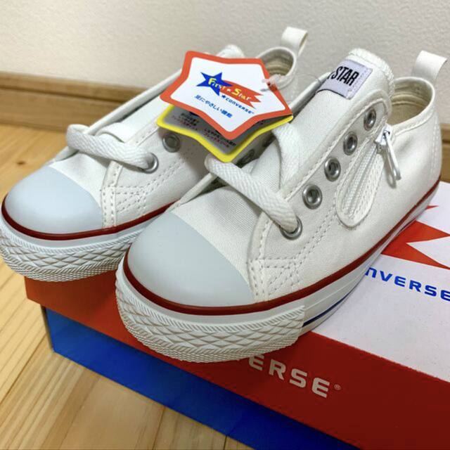 CONVERSE(コンバース)の専用　コンバース　オールスター　ホワイト　ハイカット　20㎝ キッズ/ベビー/マタニティのキッズ靴/シューズ(15cm~)(スニーカー)の商品写真