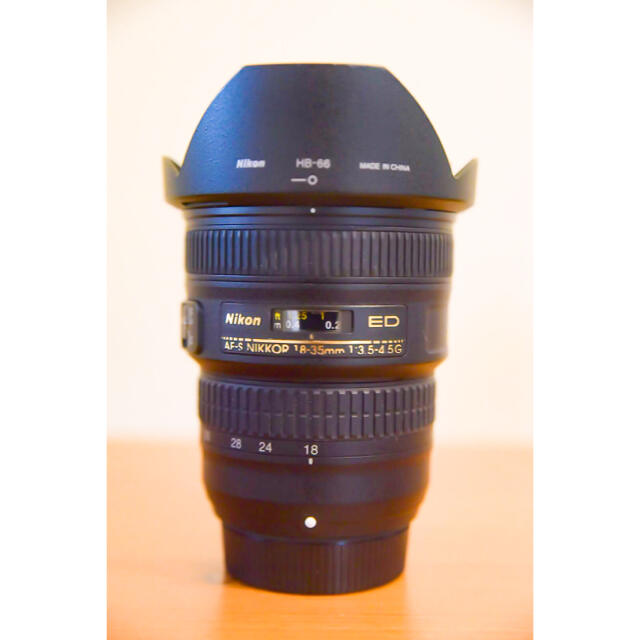 Nikon AF-S NIKKOR 18-35mm 1:3.5-4.5 ED専用フード
