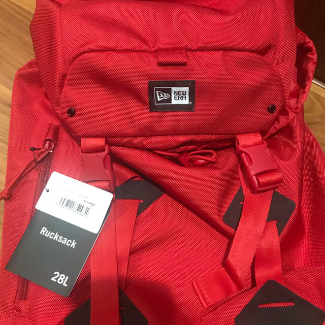 Newera バックパック  28L 未使用品　赤