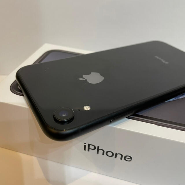 Apple(アップル)のB様専用 スマホ/家電/カメラのスマートフォン/携帯電話(スマートフォン本体)の商品写真