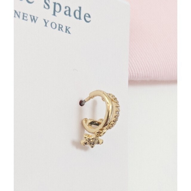 kate spade new york(ケイトスペードニューヨーク)の【新品】kate spade ケイトスペード ピアス スター 星　ゴールド 両耳 レディースのアクセサリー(ピアス)の商品写真