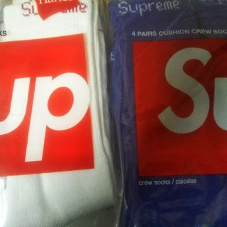 シュプリーム(Supreme)のSupreme/Hanes ソックス 白/紫 2足セット(ソックス)