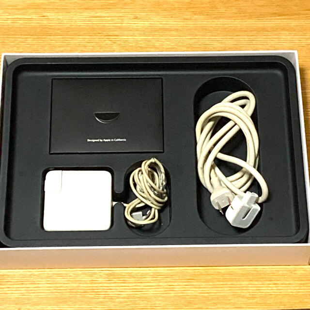 Mac (Apple)(マック)の【値下げ】MacBook Pro 13インチ Retina late 2012 スマホ/家電/カメラのPC/タブレット(ノートPC)の商品写真