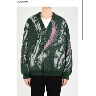 ラッドミュージシャン(LAD MUSICIAN)の20aw CARDIGAN 新品　定価以下(カーディガン)