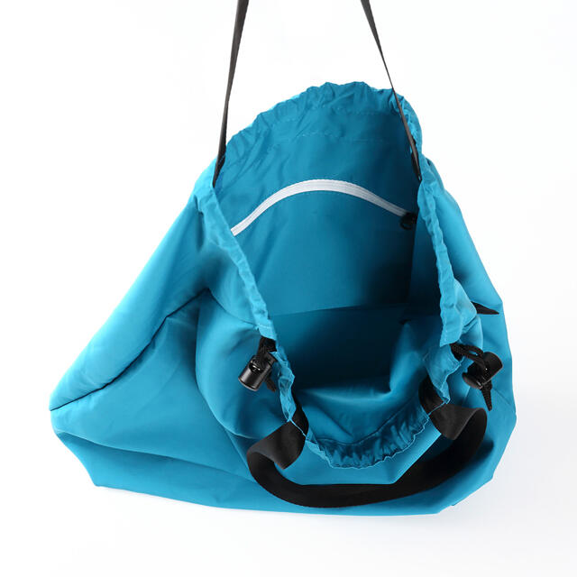 BEAMS(ビームス)の【新品/未開封】ビームスデザイン  ポケッタブルエコバック ターコイズブルー レディースのバッグ(エコバッグ)の商品写真