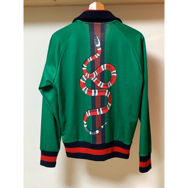 Gucci(グッチ)のGucci  グッチ　スネークtrack jacket メンズのトップス(ジャージ)の商品写真