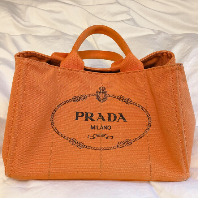 PRADA(プラダ)のプラダ　正規品 レディースのバッグ(トートバッグ)の商品写真