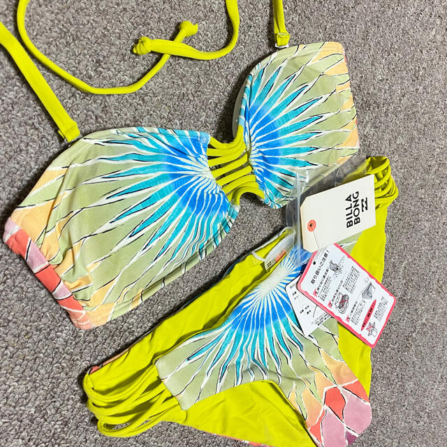 billabong(ビラボン)のBILLABONG ビキニ  リバーシブル レディースの水着/浴衣(水着)の商品写真