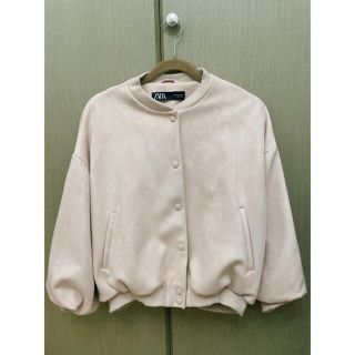 ザラ(ZARA)のZARA ブルゾン スエード風ボンバージャケット(ブルゾン)