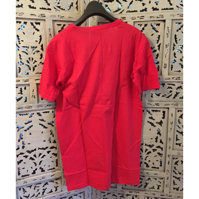 N4(エヌフォー)の新品 N4 定番VネックT PLAIN STITCH V RED 2 エヌフォー メンズのトップス(Tシャツ/カットソー(半袖/袖なし))の商品写真