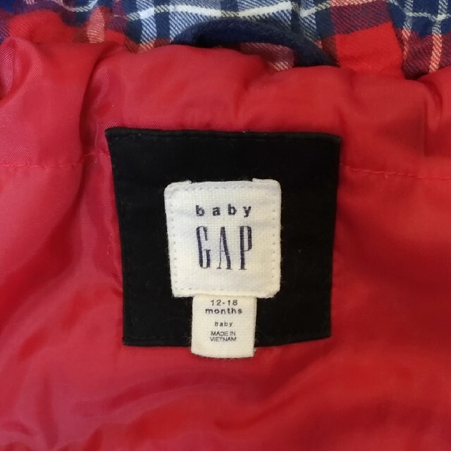 babyGAP(ベビーギャップ)のbabyGAP　ベビーギャップ　ダッフルコート　80 キッズ/ベビー/マタニティのベビー服(~85cm)(ジャケット/コート)の商品写真