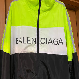 バレンシアガ(Balenciaga)のBALENCIAGA ジャケット(ナイロンジャケット)