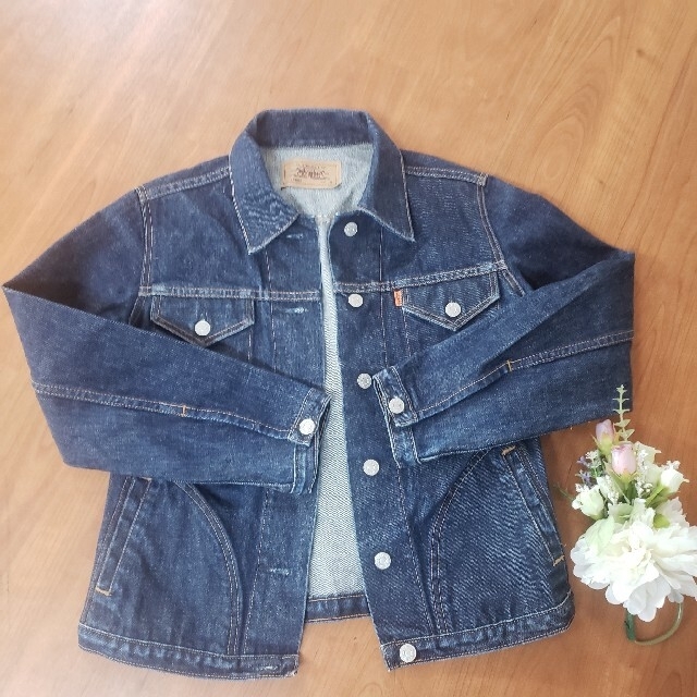 Levi's(リーバイス)のリーバイス　デニムジャケット　未使用 レディースのジャケット/アウター(Gジャン/デニムジャケット)の商品写真