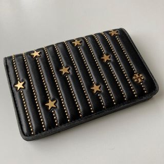 ★新品★ Tory Burch スタースタッズ二つ折り財布　トリーバーチ　星