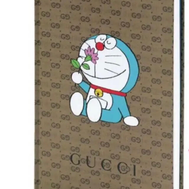 Gucci(グッチ)のグッチ　ドラえもん　ノート♡GUCCI 新品　キャンキャン付録 インテリア/住まい/日用品の文房具(ノート/メモ帳/ふせん)の商品写真