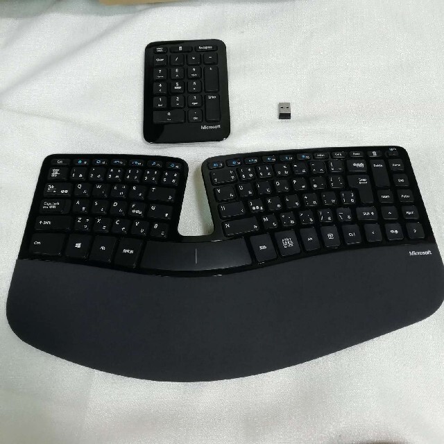 Microsoft SCULPT ERGONOMIC KEYBOARD